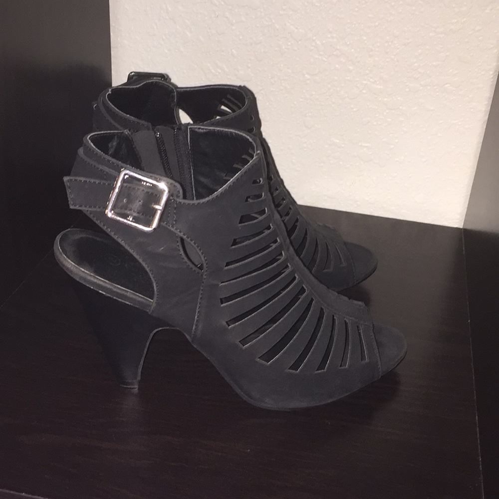 Black heels